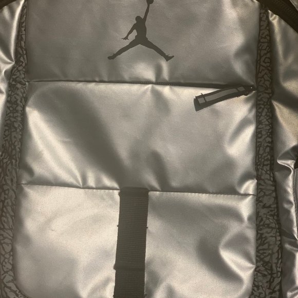 Nike Air Jordan Backpack Laptop Bookbag Metal Silv - Picture 6 of 7